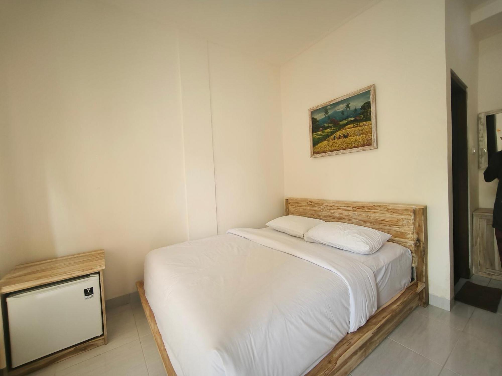 Ken Ken Guest House Семіньяк Екстер'єр фото