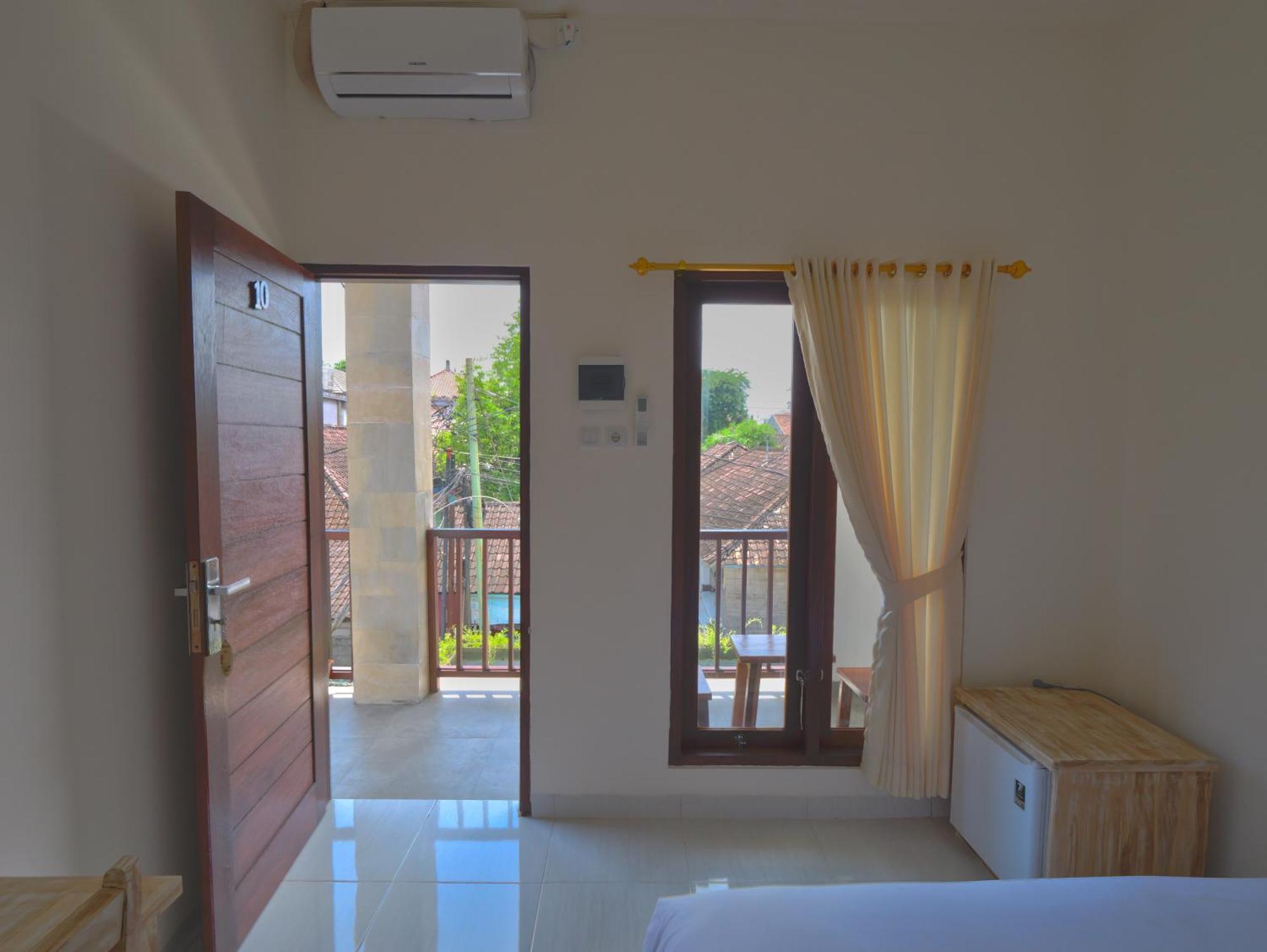 Ken Ken Guest House Семіньяк Екстер'єр фото